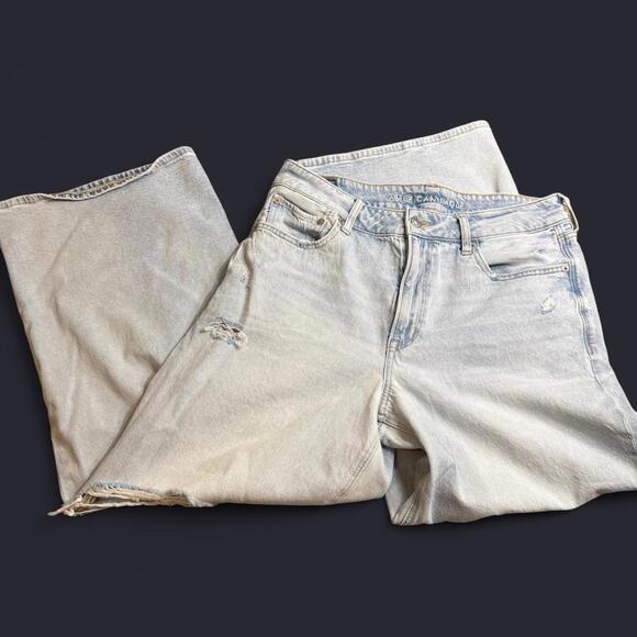 American Eagle Outfitters Denim - American Eagle Super High Rise Baggy Wide Leg ankle Jeans - Size 8
